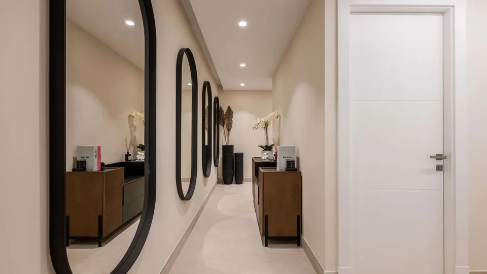 Apartament z widokiem na ogrody w Esteponie — zdjęcie