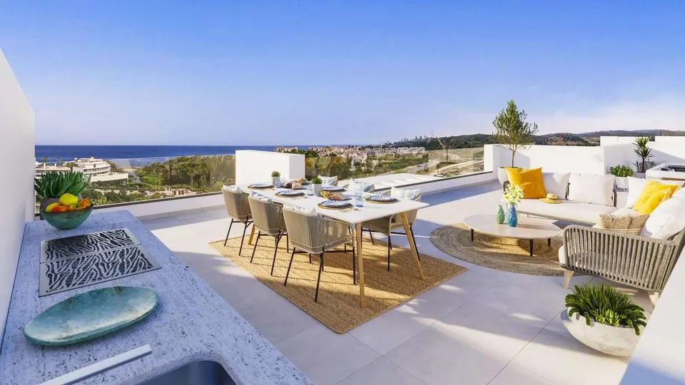 Penthouse z widokiem na morze w Esteponie — zdjęcie