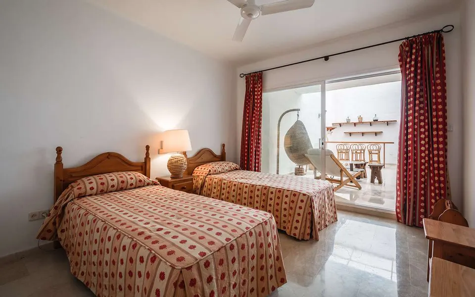 Apartament z basenem w Marbelli — zdjęcie