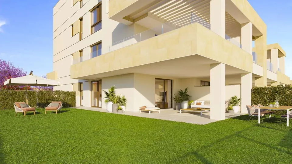 Penthouse z tarasem w Esteponie — zdjęcie