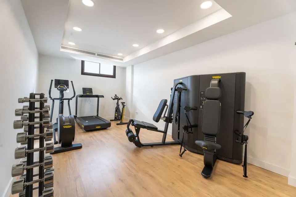Apartamenty z widokiem na morze w Benalmádena Pueblo — zdjęcie