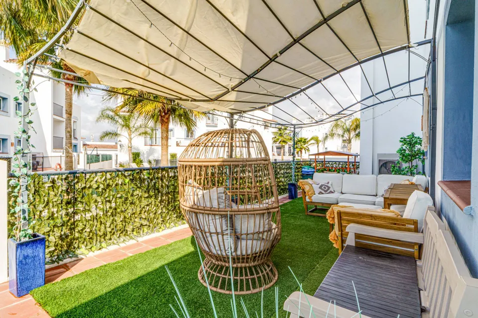 Apartament z basenami w Benahavís — zdjęcie