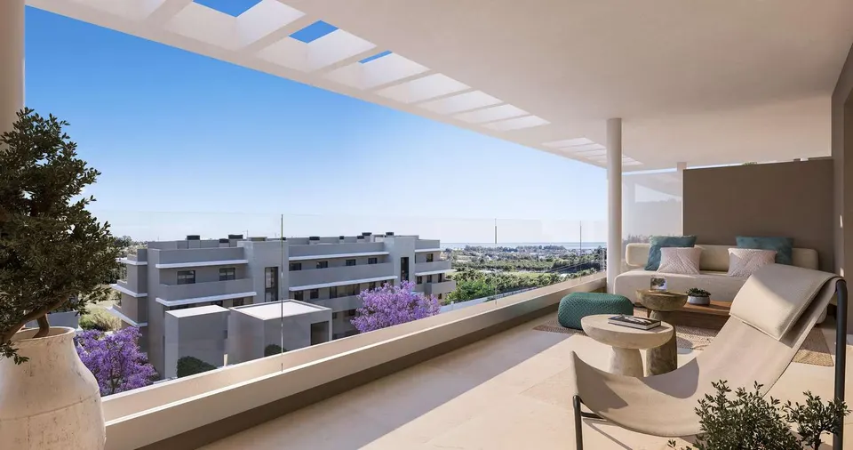 Apartament z ogrodem w Esteponie — zdjęcie
