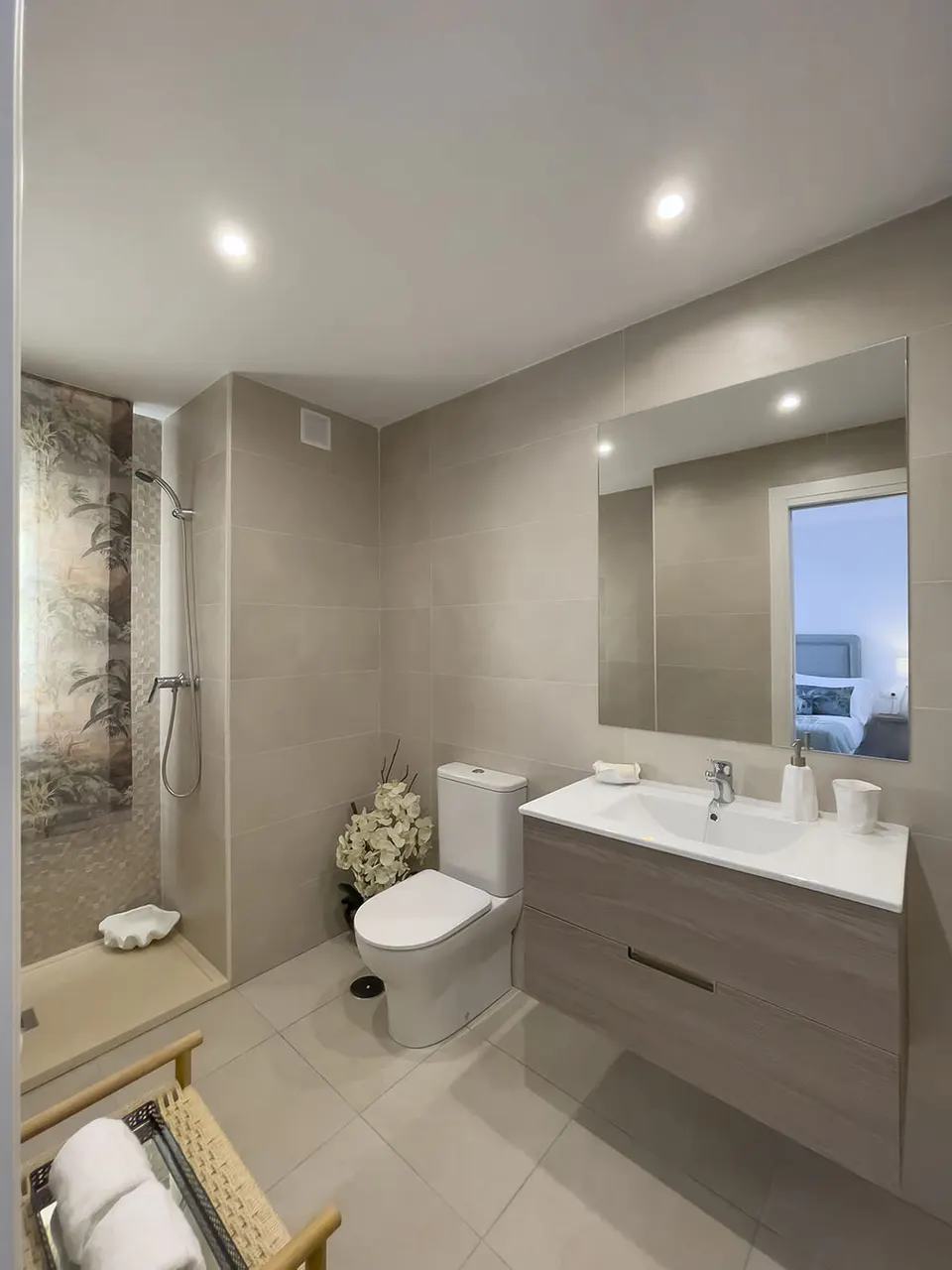 Apartamenty z basenem na dachu w Marbelli — zdjęcie