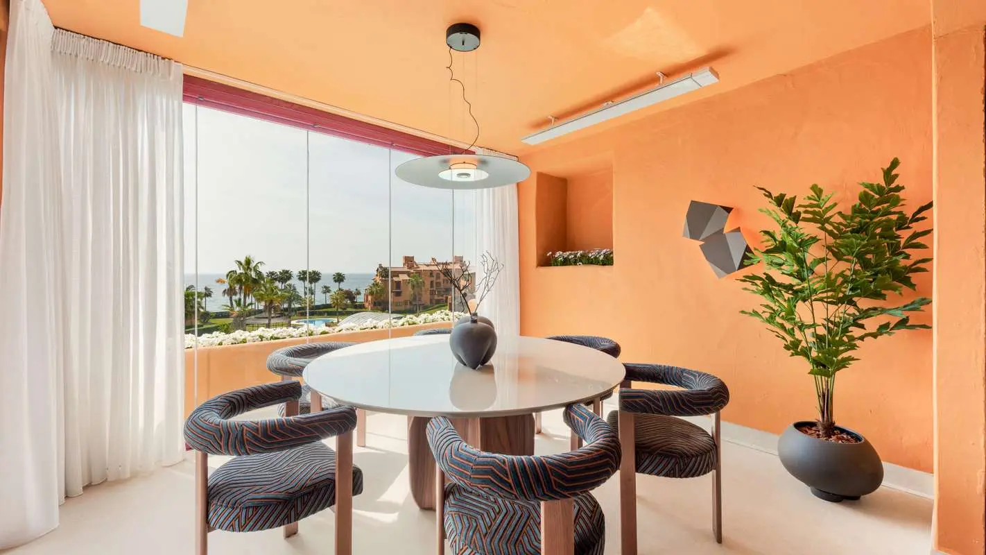 Apartament z widokiem na morze w Esteponie