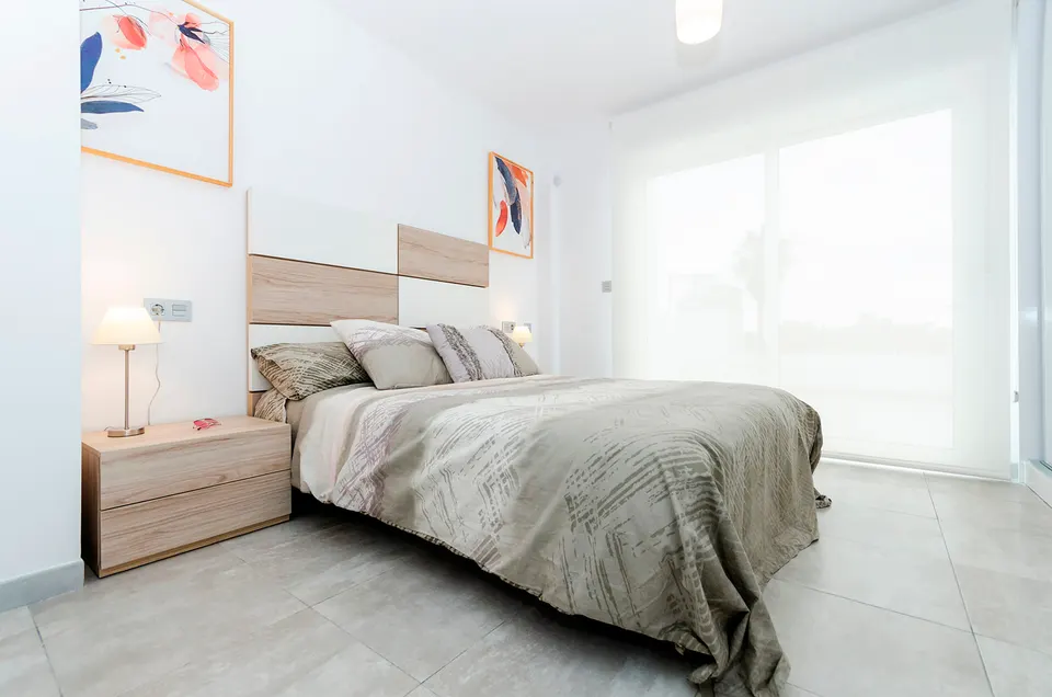 Nowe wille w Torrevieja — zdjęcie 7 z 16