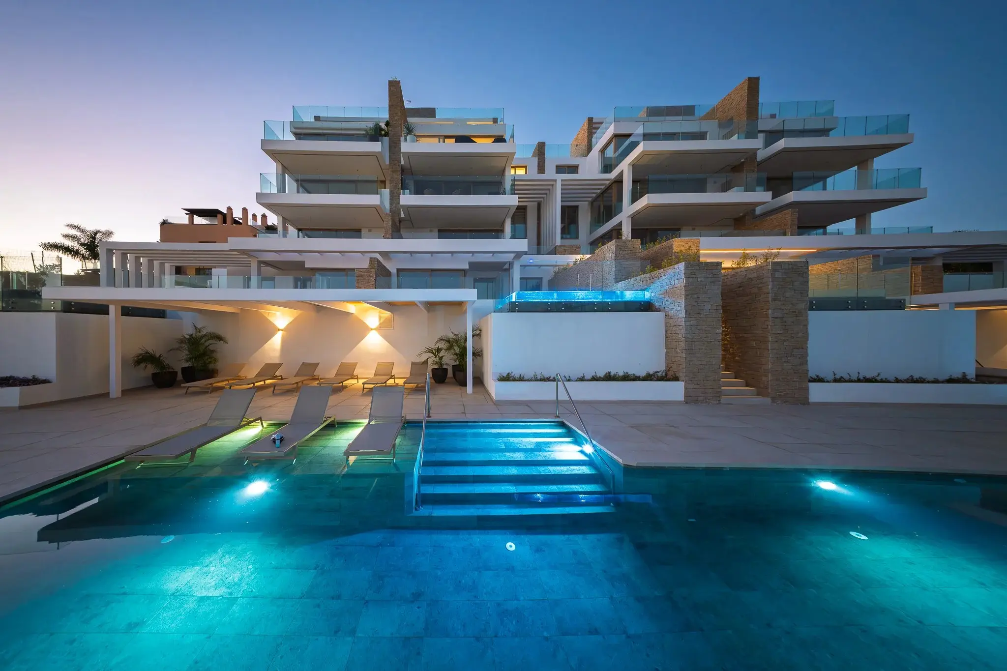 Nowe apartamenty z widokiem na morze w Mijas Costa
