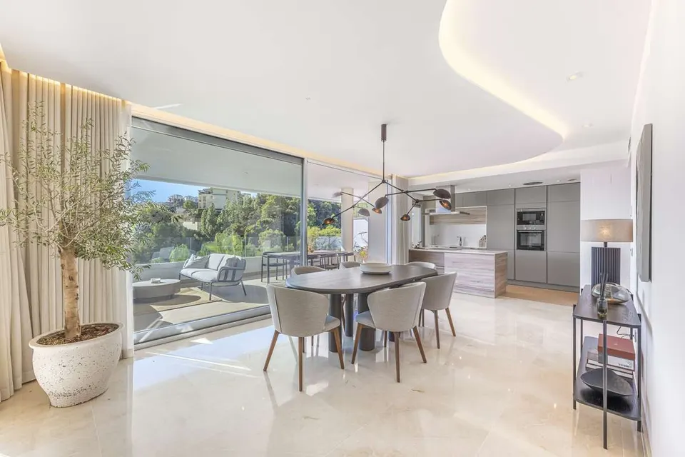 Penthouse dwupoziomowy w Benahavís — zdjęcie 3 z 16
