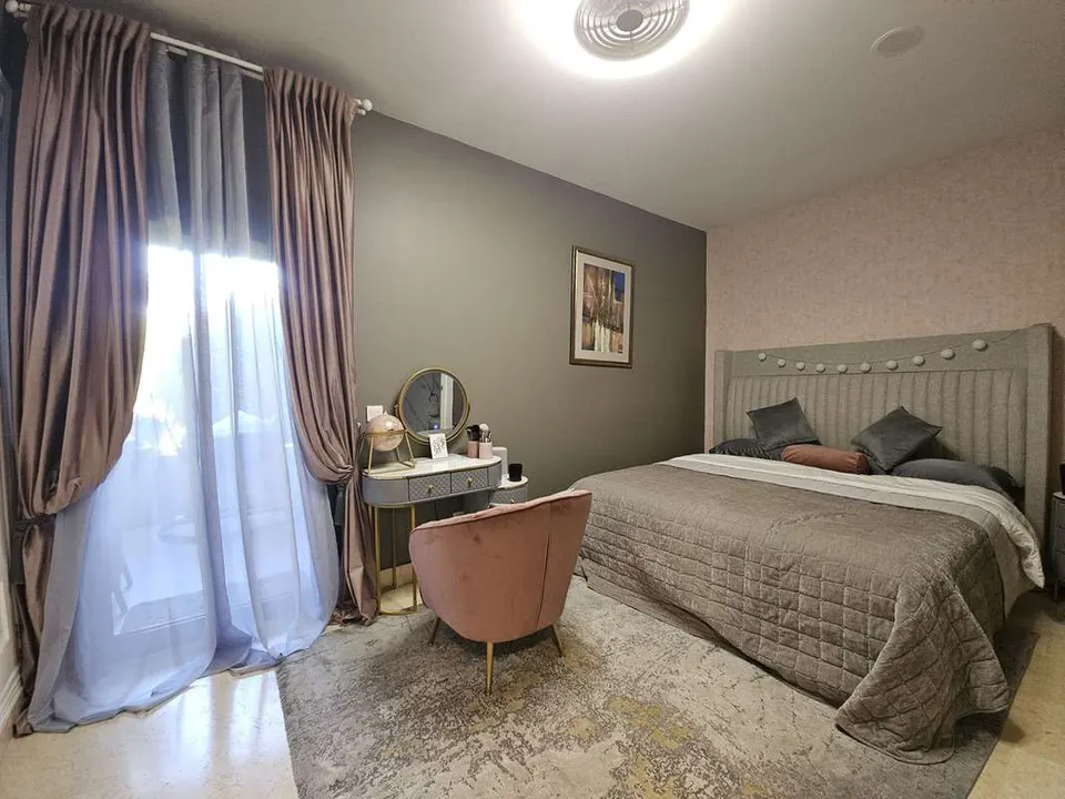 Apartament z 5 sypialniami w Benahavís — zdjęcie