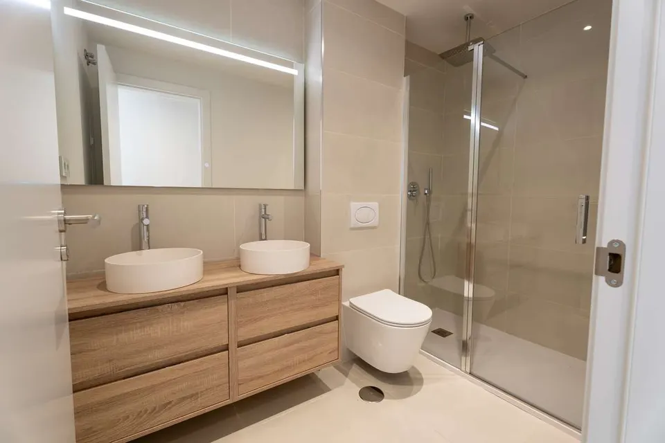 Apartamenty z widokiem na morze w Benalmádena Pueblo — zdjęcie