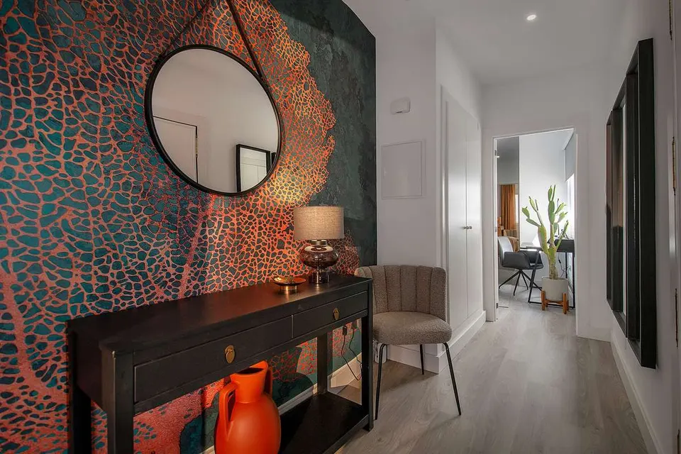 Apartament przy placu w Maladze — zdjęcie 4 z 16