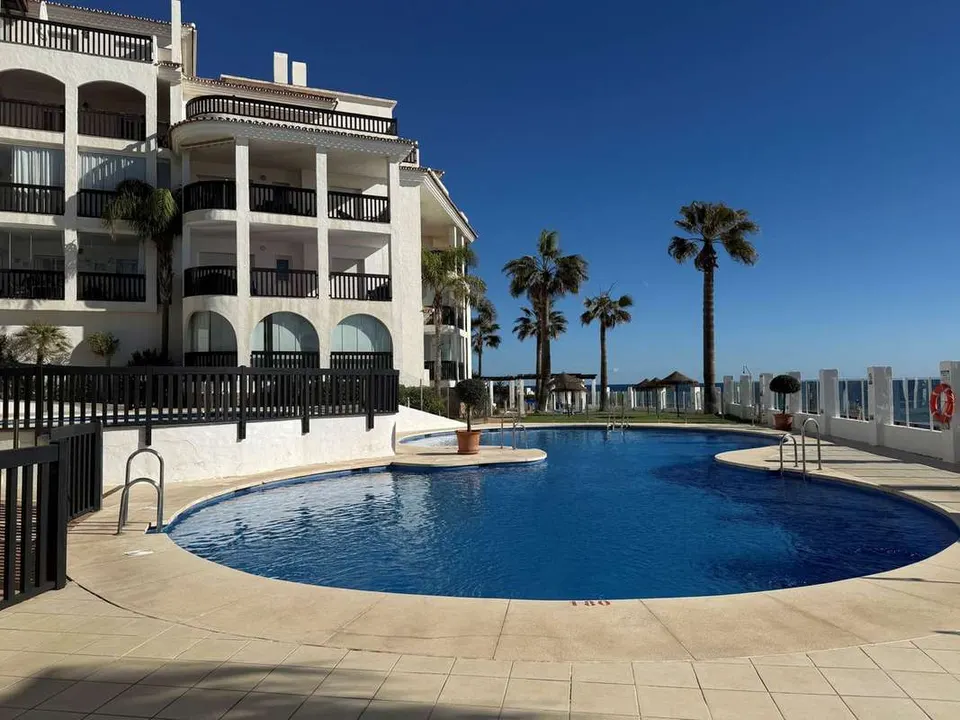Apartament z widokiem na morze w Mijas — zdjęcie