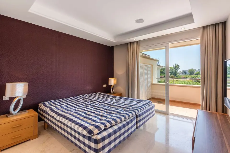 Apartament w Esteponie — zdjęcie 6 z 16