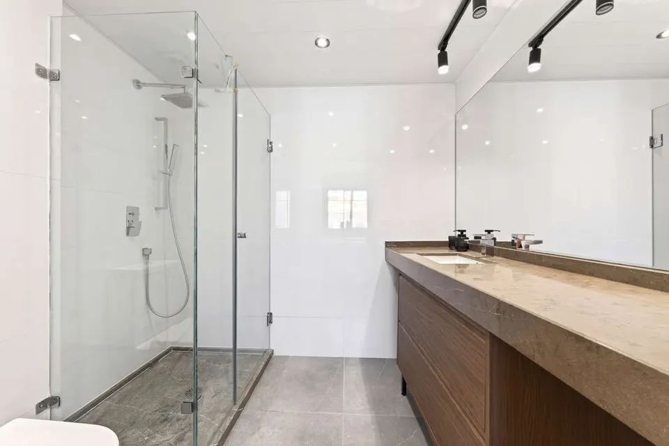 Apartament z widokiem na miasto w Maladze — zdjęcie
