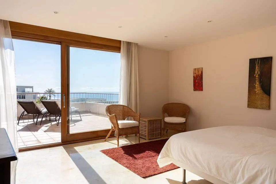 Penthouse z widokiem na morze w Marbelli — zdjęcie
