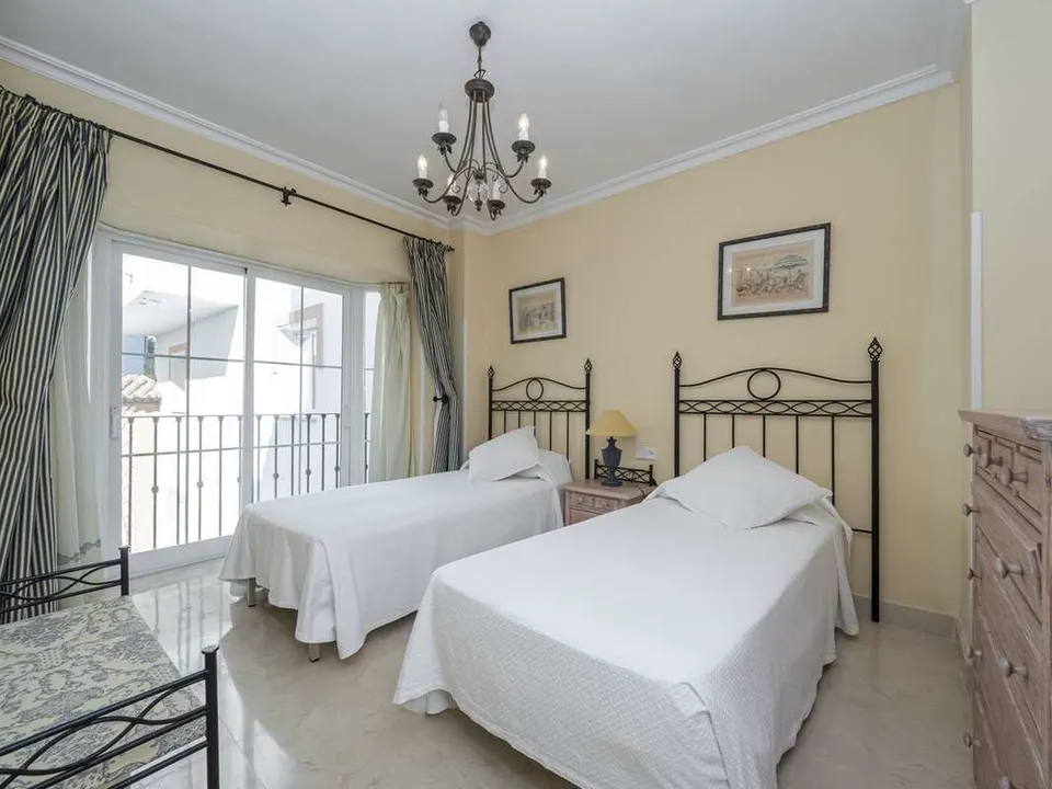Apartament przy plaży w Marbelli — zdjęcie