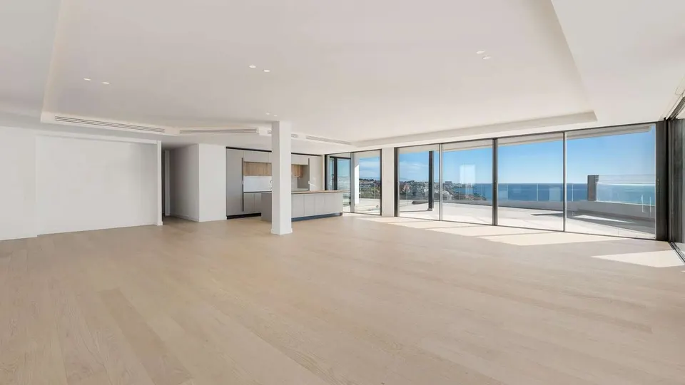 Penthouse z tarasem w Fuengiroli — zdjęcie