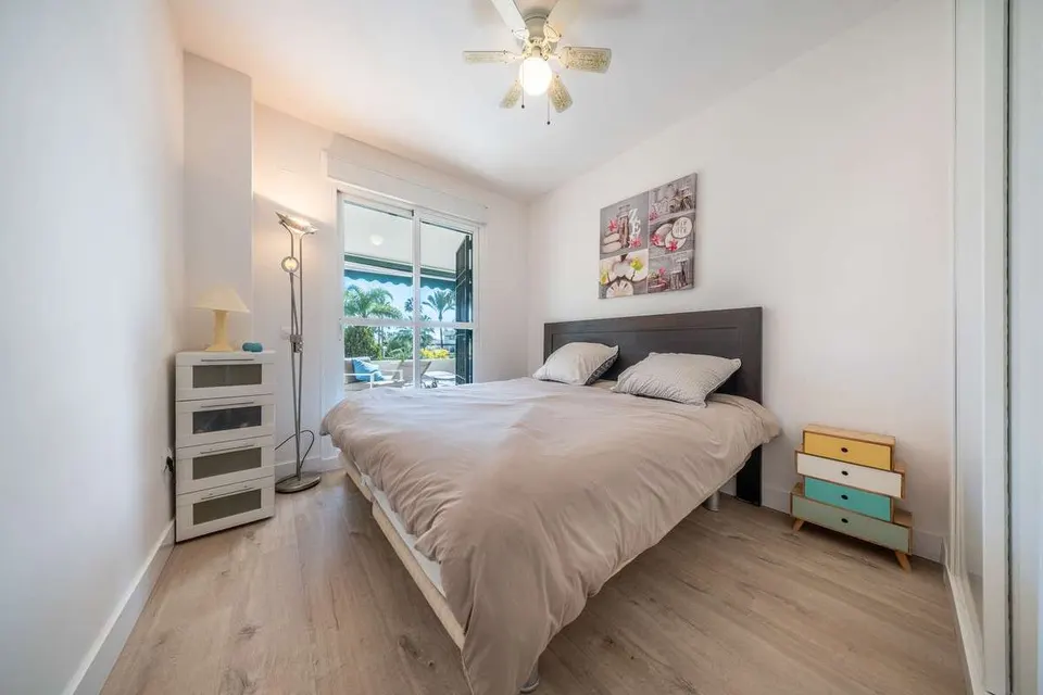 Apartament z widokiem na ogrody w Marbelli — zdjęcie