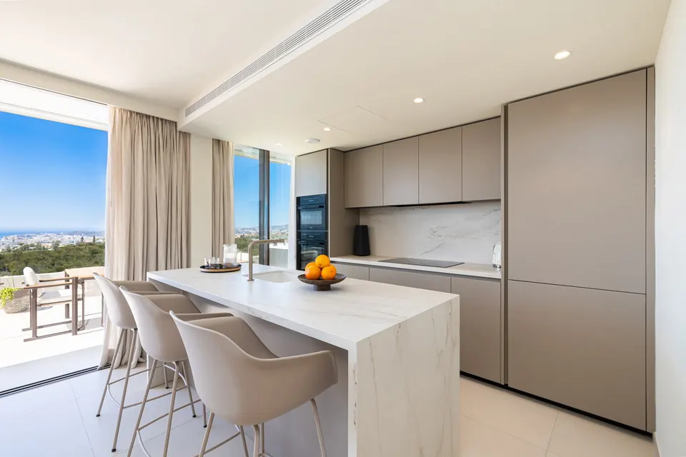Apartamenty z widokiem na dolinę w Benalmádena Pueblo — zdjęcie