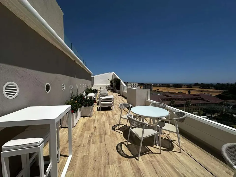 Apartament nowoczesny design w Marbelli — zdjęcie