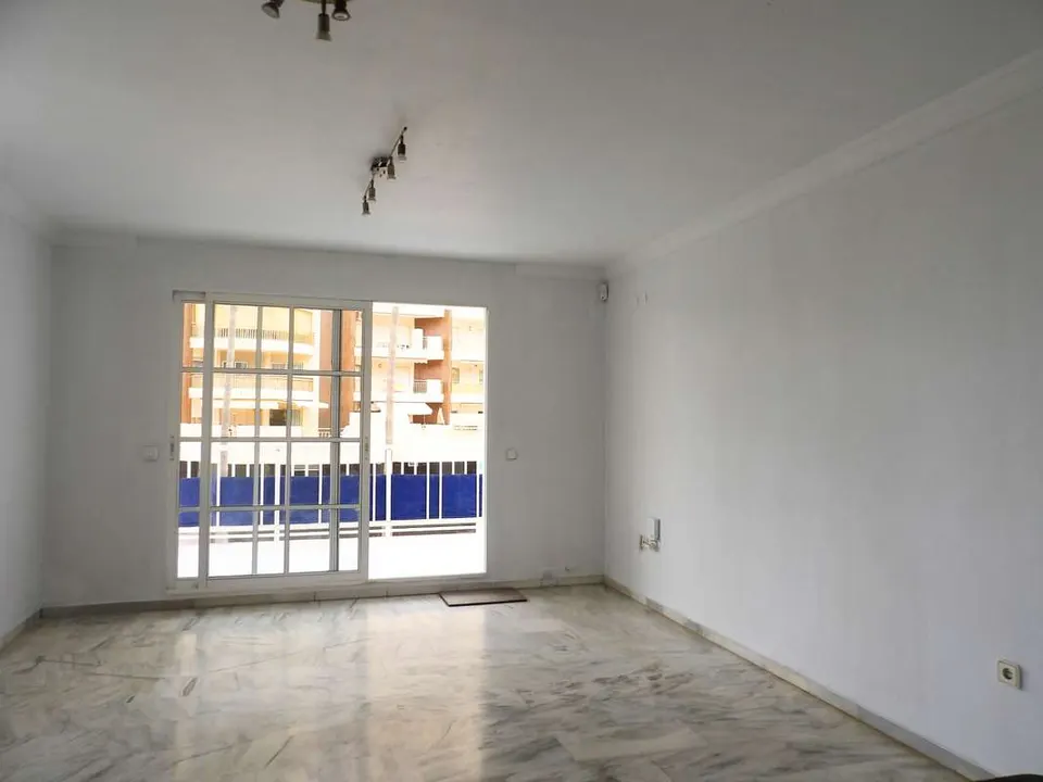 Apartament blisko plaży w Fuengiroli — zdjęcie