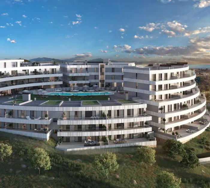Apartamenty z widokiem na morze w Esteponie — zdjęcie