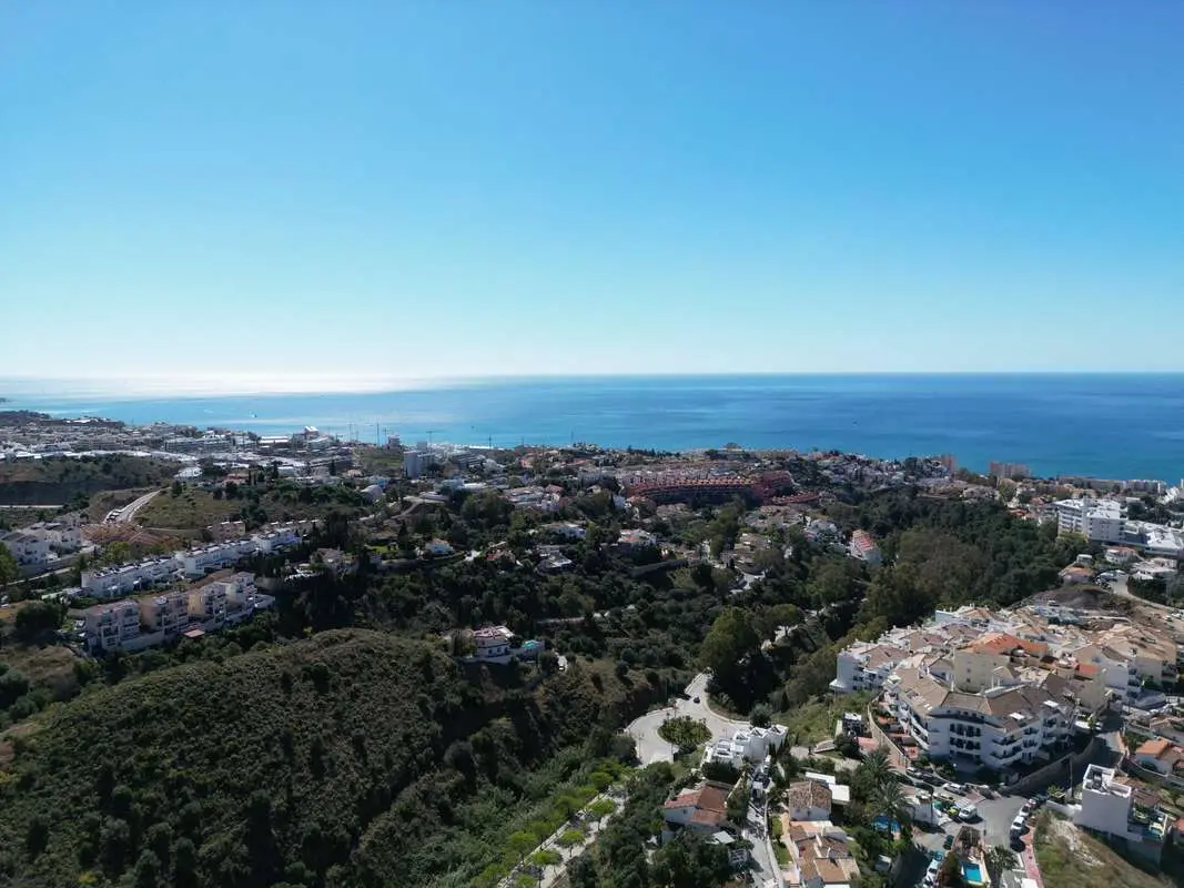Apartament z tarasem w Fuengiroli