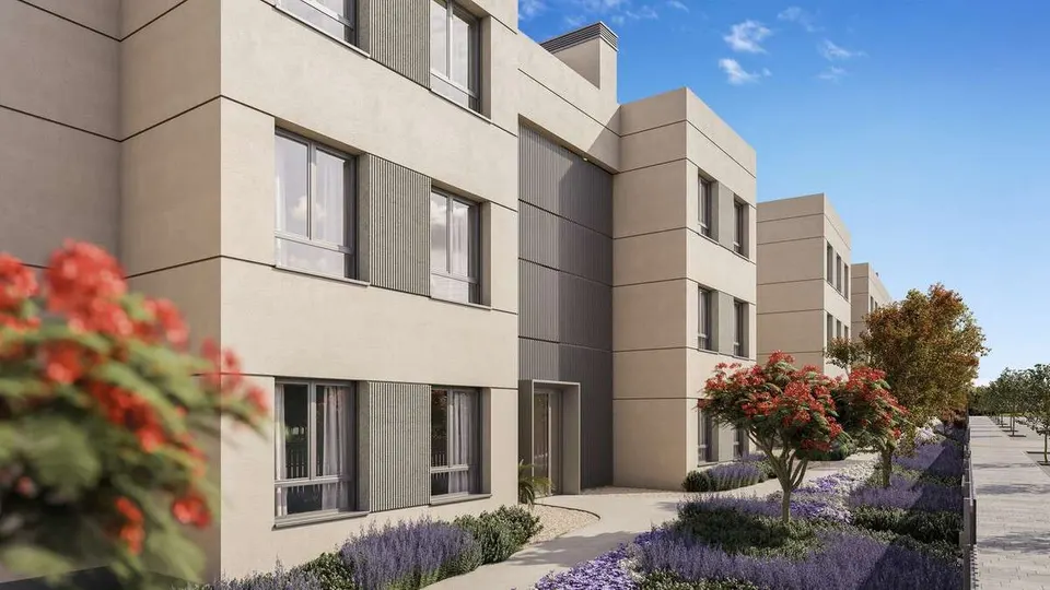 Apartament przy polu golfowym w Esteponie — zdjęcie