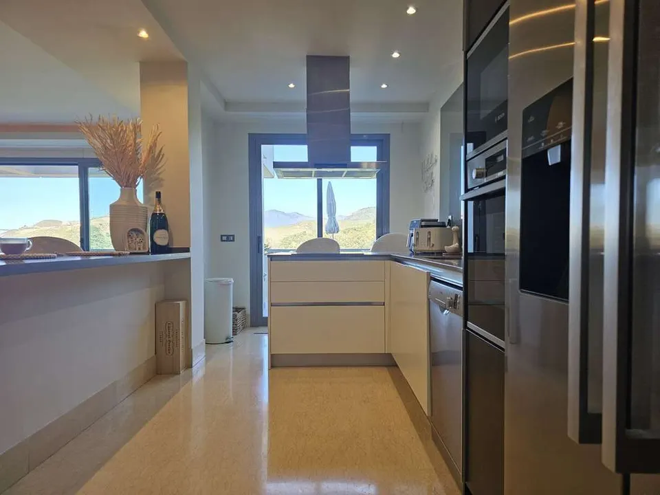 Apartament w Benahavís — zdjęcie 10 z 16