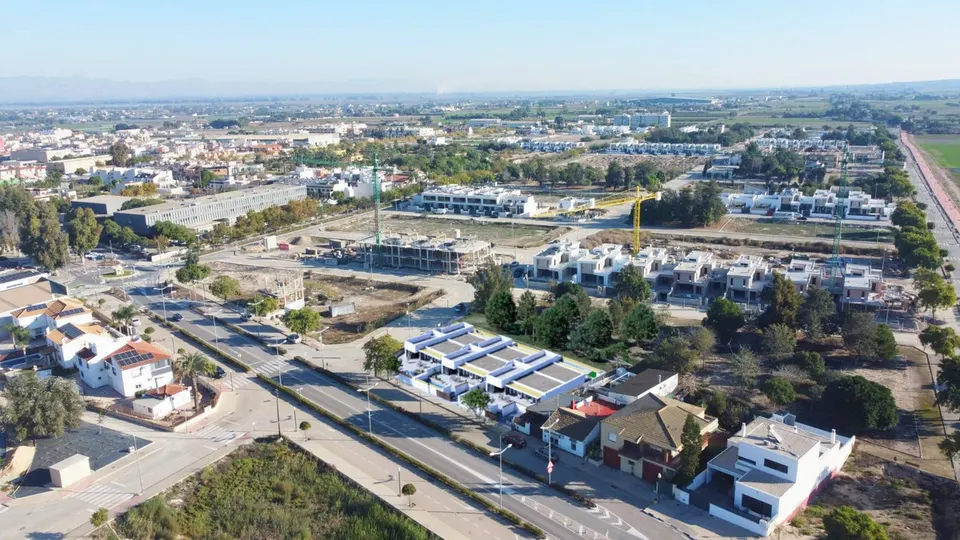 Nowe domy szeregowe w Dolores — zdjęcie 5 z 7