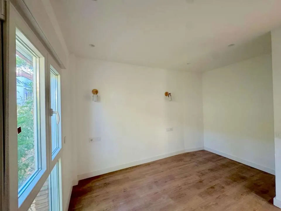 Apartament dwupoziomowy w Torremolinos — zdjęcie 15 z 16