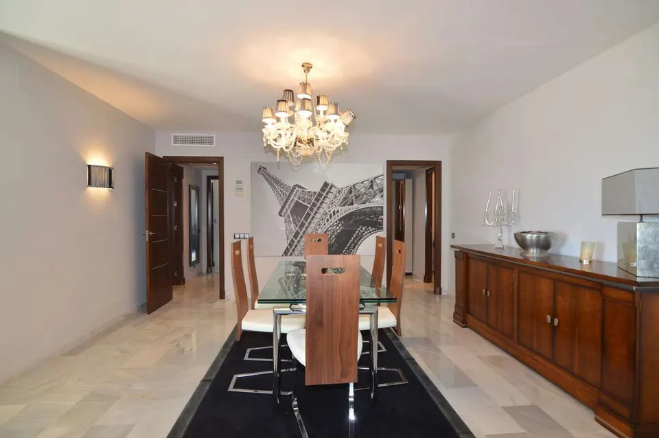 Apartament z widokiem na morze w Marbelli — zdjęcie