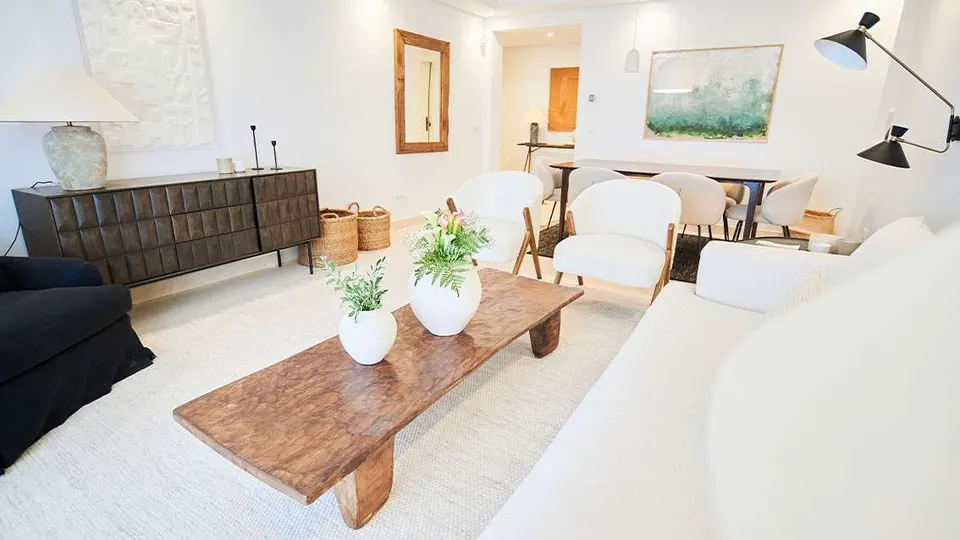 Apartament z tarasem w Marbelli — zdjęcie