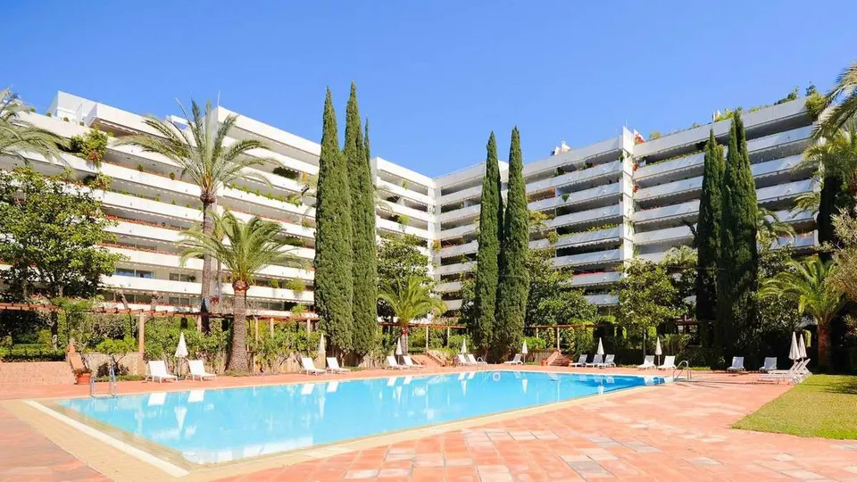 Apartament przy plaży w Marbelli — zdjęcie