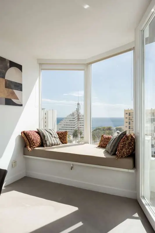 Apartament z tarasem w Benalmádenie — zdjęcie 12 z 16