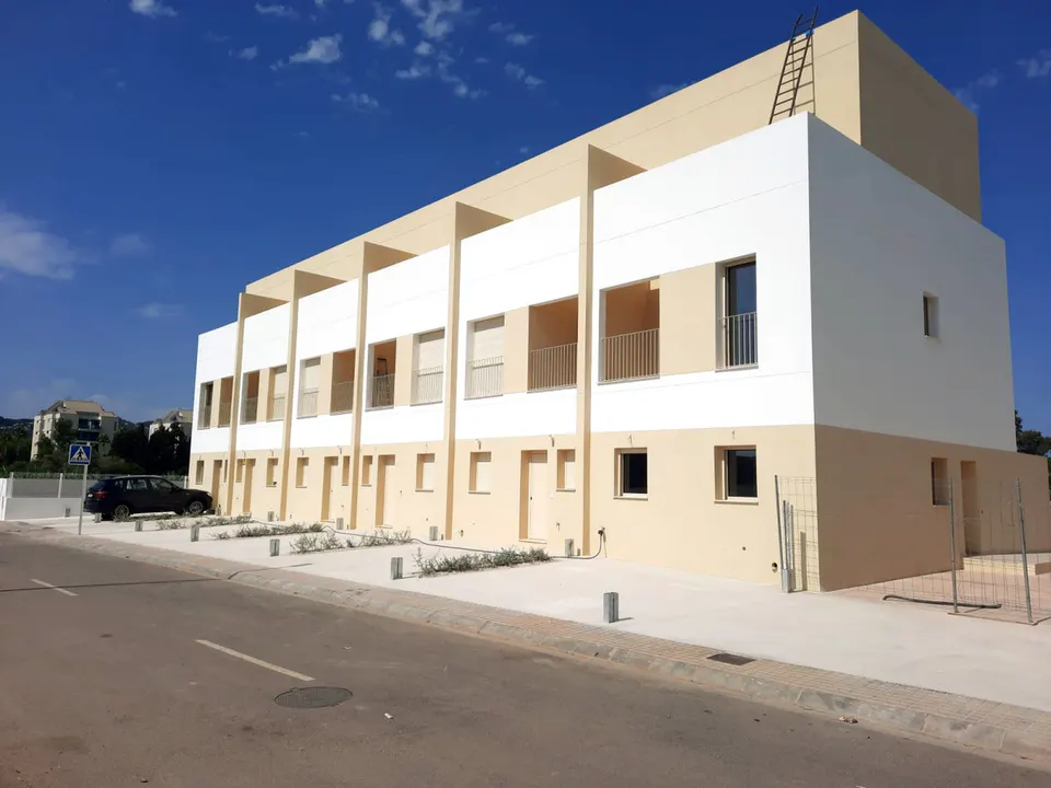 Nowe domy szeregowe w Dénia — zdjęcie 5 z 11