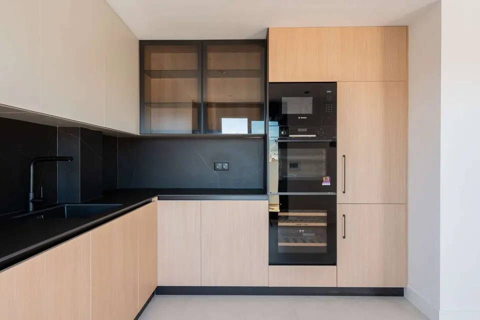 Apartament z widokiem na miasto w Maladze — zdjęcie