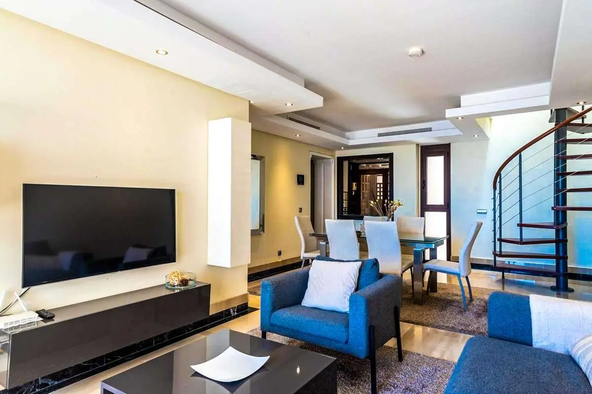 Apartament przy plaży w Esteponie