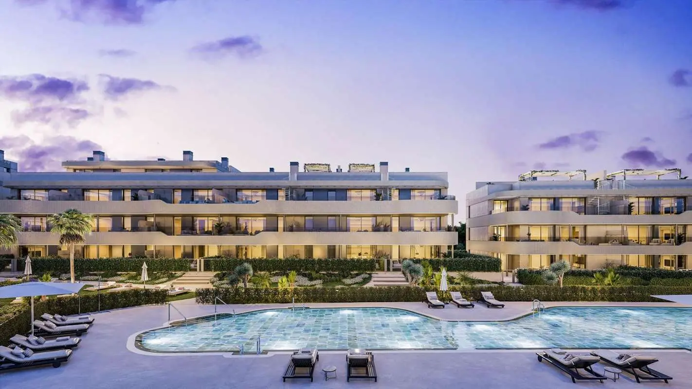 Apartament z prywatnym basenem w Esteponie