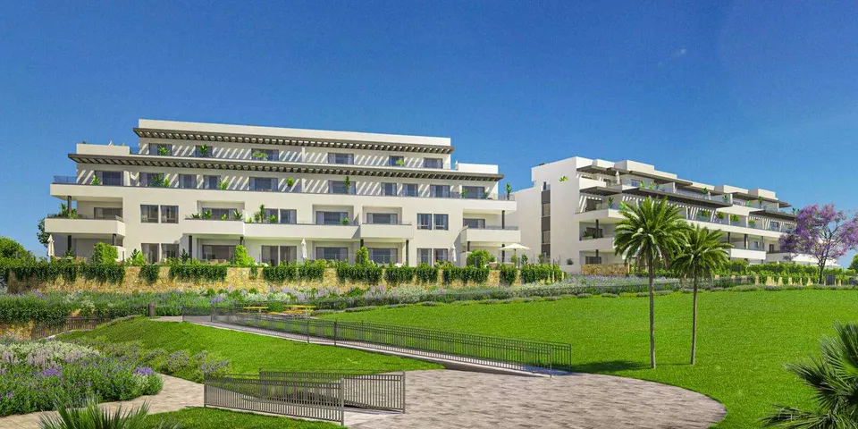 Apartament z prywatnym ogrodem w Mijas — zdjęcie