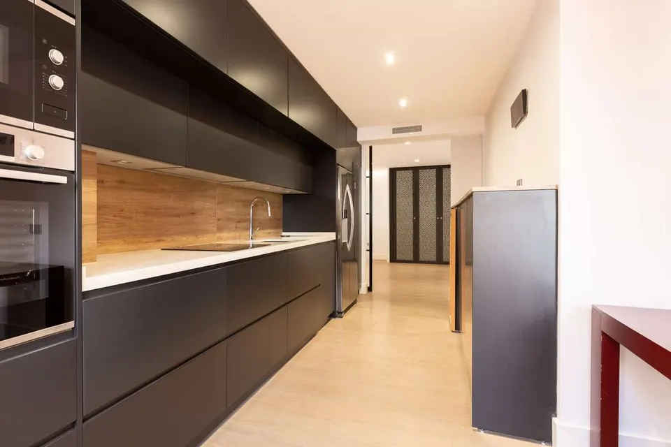Apartament z naturalnym światłem w Maladze — zdjęcie