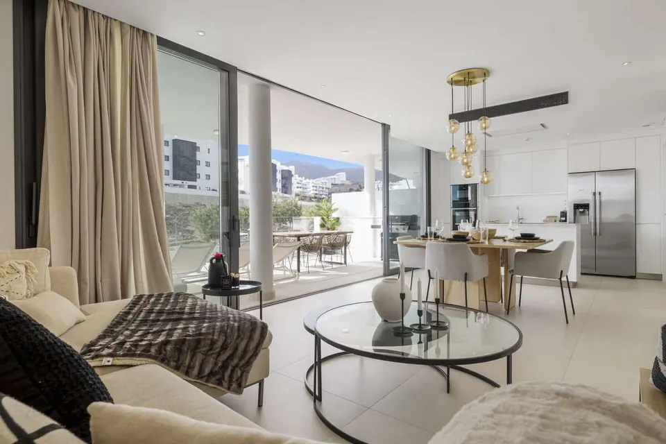 Apartament z widokiem na morze w Fuengiroli — zdjęcie