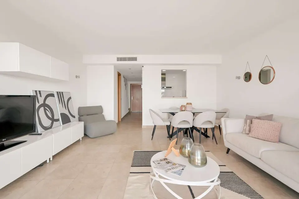 Apartament z widokiem na morze w Benalmádenie — zdjęcie