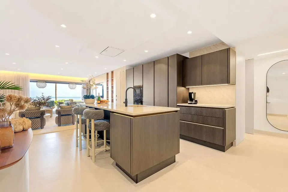 Apartament przy plaży w Esteponie — zdjęcie