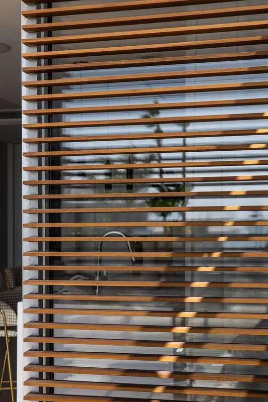 Apartament z widokiem na morze w Esteponie — zdjęcie