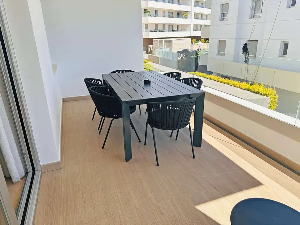 Apartament z tarasem w Marbelli — zdjęcie 7 z 16