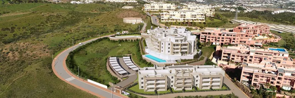 Apartamenty z basenem w Mijas Costa — zdjęcie