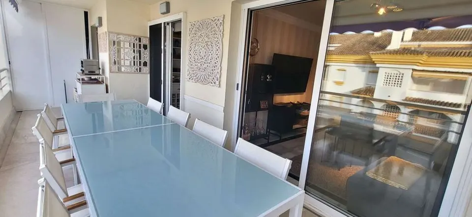 Penthouse przy plaży w Marbelli — zdjęcie