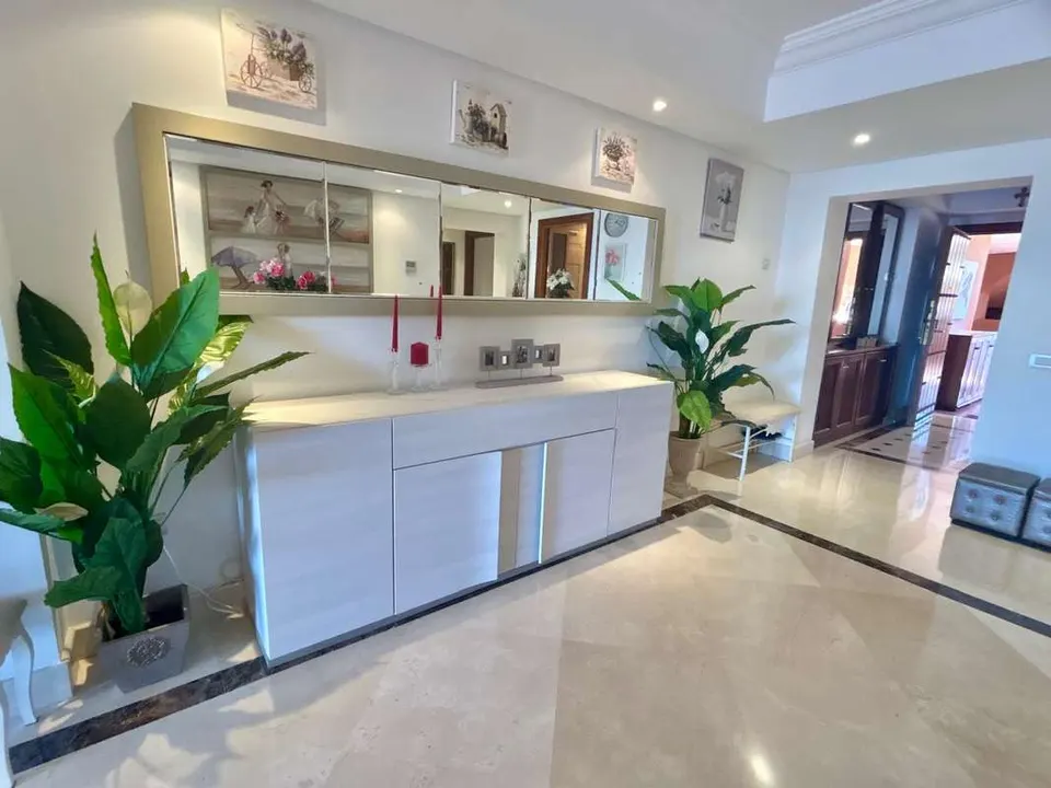Apartament w Esteponie — zdjęcie 8 z 16