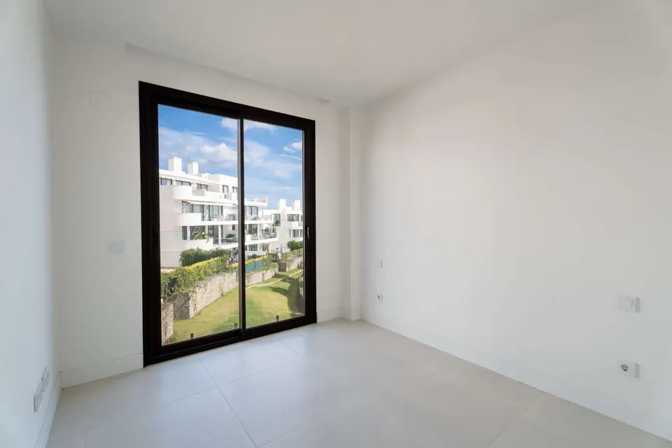 Apartamenty z widokiem na morze w Benalmádena Pueblo — zdjęcie